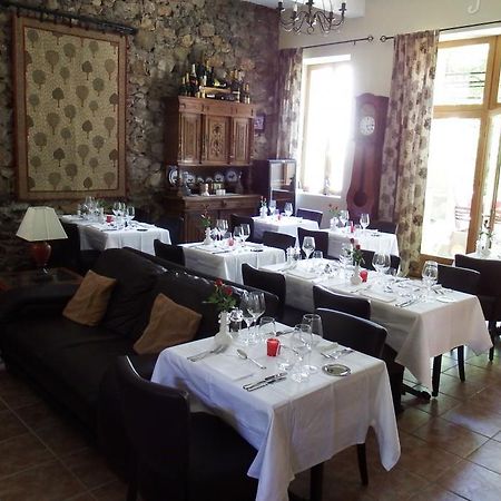 Aux Quatre Saisons Axat Bed and Breakfast Exterior foto