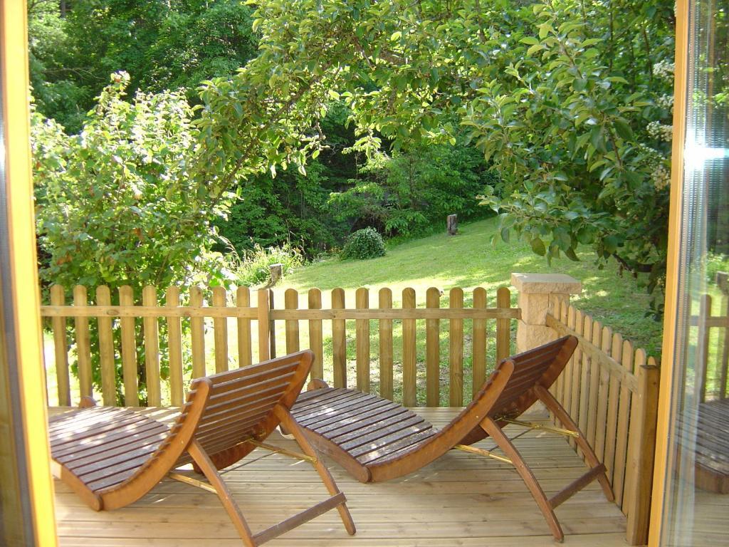Aux Quatre Saisons Axat Bed and Breakfast Habitación foto