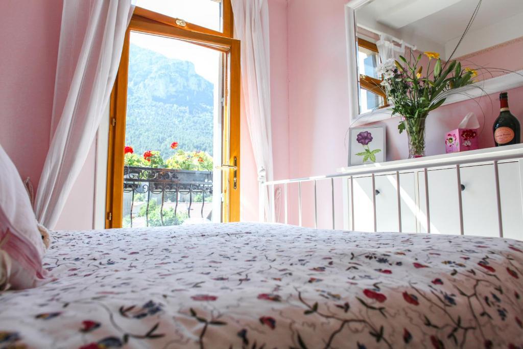 Aux Quatre Saisons Axat Bed and Breakfast Habitación foto