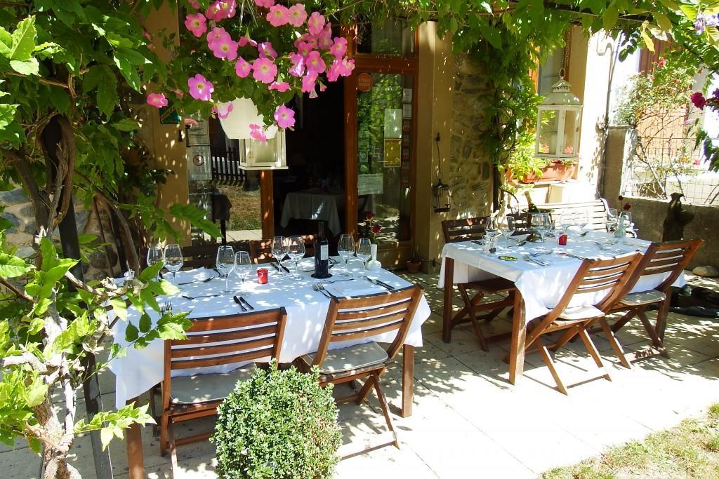 Aux Quatre Saisons Axat Bed and Breakfast Exterior foto